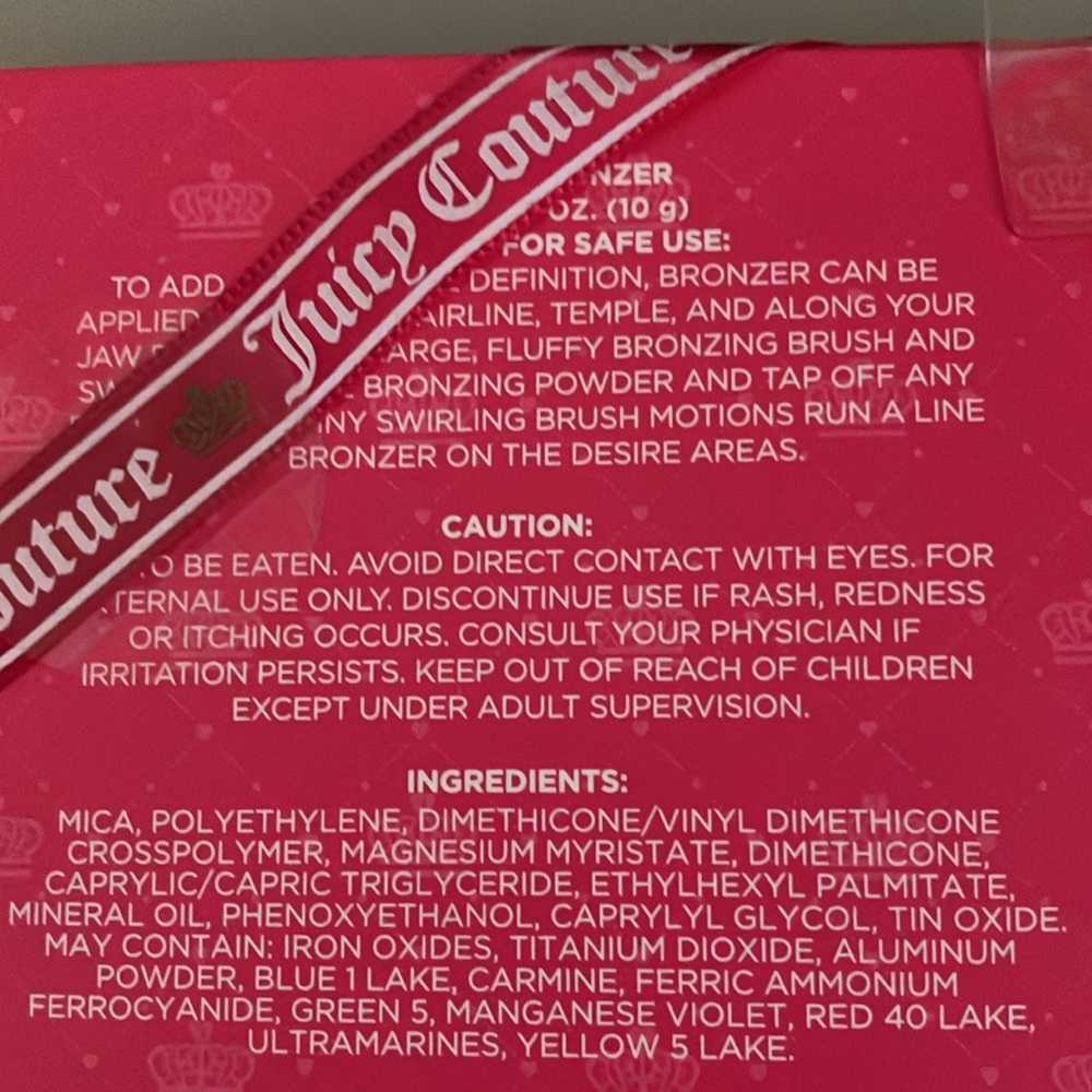 💋Juicy Couture gift wrapped makeup set NWT - Picture 10 of 11